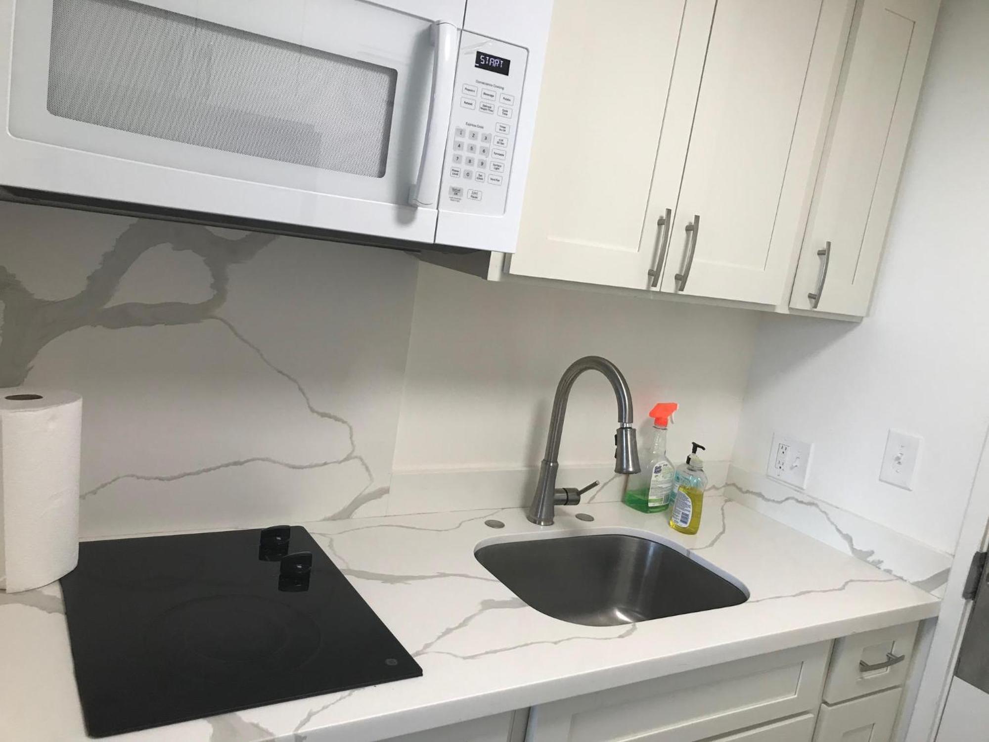 Waikiki Studio Steps To Beach-Mall Free Parking-Wifi Honolulu Quarto foto