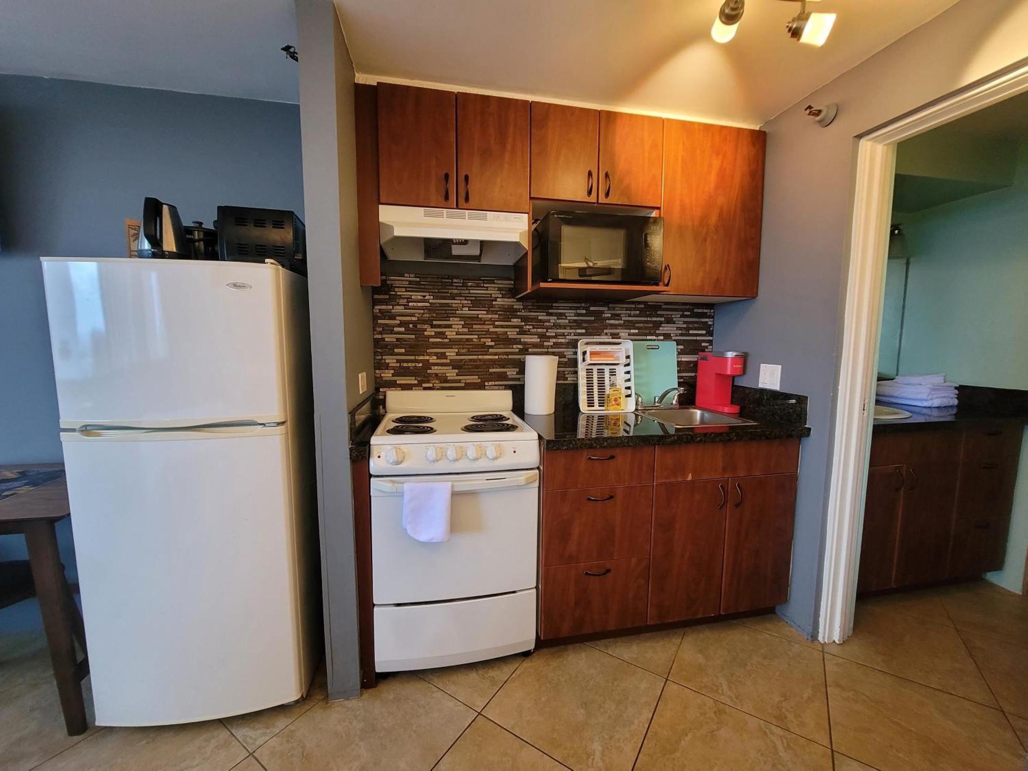 Waikiki Studio Steps To Beach-Mall Free Parking-Wifi Honolulu Quarto foto